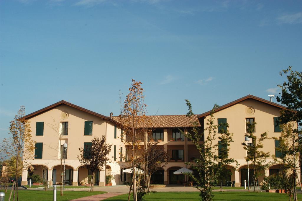 Hotel Conteverde Montecchio Emilia Exterior foto
